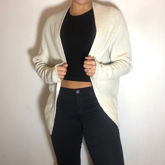 Brandy Melville rate cardigan - Picture 4 of 5
